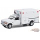 Premiers intervenants - 1992 Ford F-350 Ambulance en blanc - Hobby Exclusive - 1/64 Greenlight - 67061