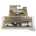 GreenMachine 1949 Buick Roadmaster Hardtop avec Airstream 16' Bambi - Hitch & Tow Series 26 - Greenlight - 1-64 - 32260 AGR