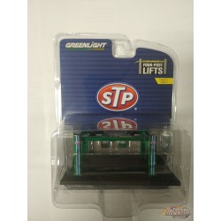 GreenMachine Four-Post Lifts - STP - Auto Body Shop Serie 2 - Greenlight 1/64 - 16120 AGR - Passion  Diecast