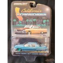 GreenMachine 1972 Cadillac Coupe deVille - California Lowriders Series 2 -1/64 Greenlight - 63030 EGR