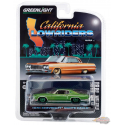 GreenMachine 1970 Chevrolet Monte Carlo en vert - California Lowriders Series 2 - 1/64 Greenlight - 63030 DGR