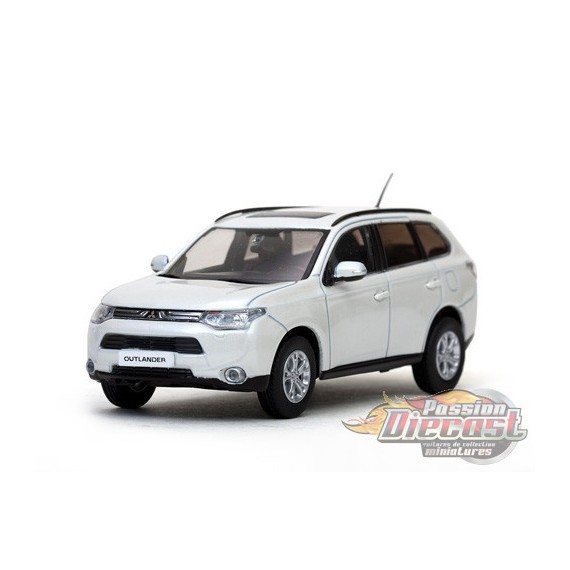 Mitsubishi Outlander  - BLANC PERLE Vitesse 1.43 29391