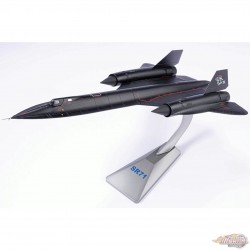 Lockheed SR-71A Blackbird  61-7960, Shark With Stand  Air Force 1 1/72 AF1-0088F