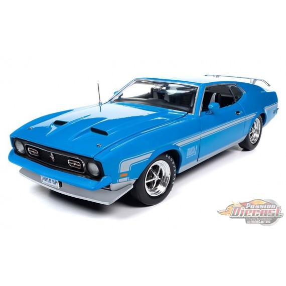 1972 Ford Mustang Mach 1 in Grabber Blue - Auto World / American Muscle  1/18 - AMM1314 - Passion Diecast