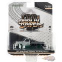 GreenMachine 1985 Dodge Ram W350 Power Ram Dually Flatbed en argent - Dually Drivers Series 12 - 1/64 Greenlight - 46120 BGR
