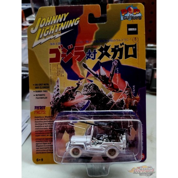 CHASE CAR Willys Jeep MB 1973 Godzilla contre Megalon dans Olive Drab - Johnny Lightning 1/64 - JLSP314GR Passion Diecast