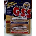 CHASE CAR M. Norm 1964 Dodge 330 Tribute & 1971 Dodge Demon GSS - Set de 2 - Johnny Lightning 1:64 - JLSP275 BGR