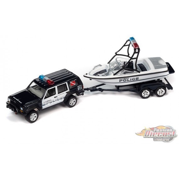 (Preorder) 1988 Jeep Cherokee with Mastercraft Boat and Light Bar - Truck&Trailers - Johnny Lightning  1:64 - JLSP352 A