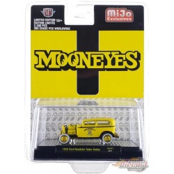 CHASE CAR 1932 Ford Three Window Sedan Mooneyes Limited 3,600 Pcs - M2 Machine - 1:64 - 31500-MJS57GR Passion Diecast
