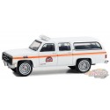 NYC EMS - 1991 GMC Suburban - Hobby Exclusive - 1/64 Greenlight - 30446