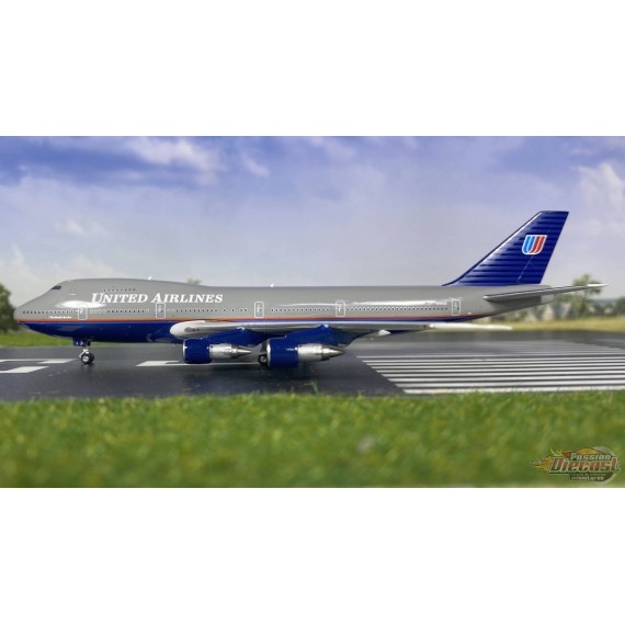 United Airlines Boeing 747-200 / N161UA/ Phoenix Model 1:400 - PH4UAL2414 -  Passion Diecast