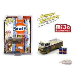 1965 Volkswagen Type 2 Transporter GULF With 2 GULF Barrels Limited 4,800 - Johnny Lightning 1/64 - JLCP7442