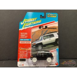 CHASE CAR Toyota FJ Cruiser 2007 en diamant noir - Johnny Lightning 1/64 - JLSP278 BGR Passion Diecast