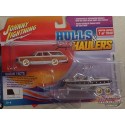 CHASE CAR Chevrolet Caprice Wagon 1973 Mastercraft - Hulls and Haulers - Johnny Lightning 1:64 - JLBT019 BGR