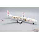 Dragonair Airbus  A330-300 - B-HYF /  "Serving you for 25 years" / JC Wings  1:200 - EW2333005