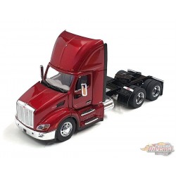 Peterbilt 579 UltraLoft Tractor - Day Cab SBFA - Legendary Red - Diecast Master  1/50 -  71068