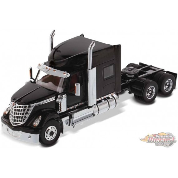 International LoneStar avec couchette en  Noir - Cabine seulement - Diecast Master 1/50 - 71023