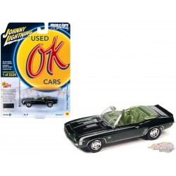 1969 Chevrolet Camaro RS/SS Cabriolet en Fathom Vert Poly & bande latérale de hockey blanc - Johnny Lightning - 1/64 - JLSP335 A