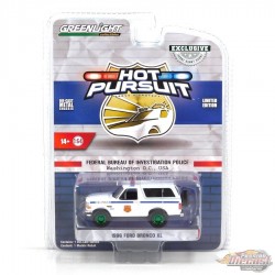 (GreenMachine) 1996 Ford Bronco XL - Hot Pursuit Series FBI Police - 1/64 Greenlight - 43025 AGR