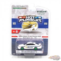 (GreenMachine) 2013 Ford Police Interceptor - Hot Pursuit Series FBI Police - 1/64 Greenlight - 43025 CGR