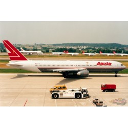 Lauda Air Boeing 767-300ER  / OE-LAZ / Phoenix Model 1:400 - PH4LDA2490