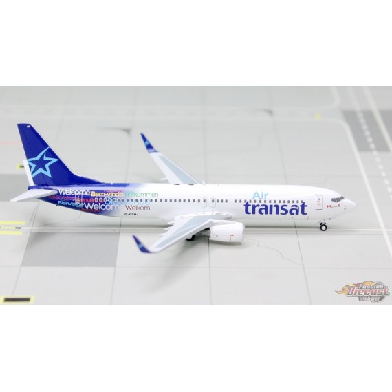 Air Transat Boeing 737-800WL  / C-GTQJ / Panda Model  1:400 / 52321