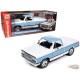 Camionnette Dodge Adventurer Sweptline 1977 en bleu clair et blanc - Auto World / American Muscle 1/18 - AMM1303