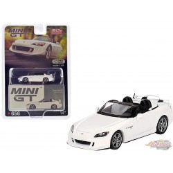 Honda S2000 (AP2) CR Grand Prix White - Mini GT - 1:64 - MGT00656