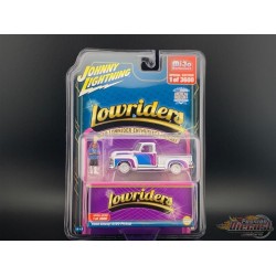 CHASE CAR Lowriders 1950 Chevy 3100 Pickup with American Diorama Figure Limited 3,600 - Johnny Lightning 1/64 - JLCP7457GR