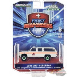 (Green Machine) NYC EMS - 1991 GMC Suburban - Hobby Exclusive - 1/64 Greenlight - 30446GR