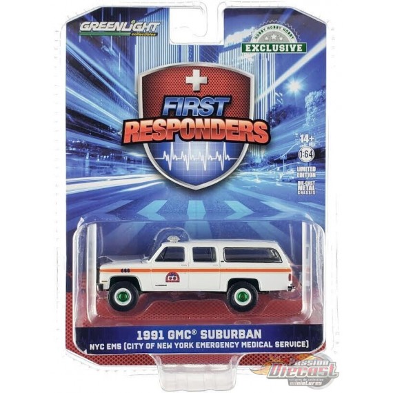 (Green Machine) NYC EMS - 1991 GMC Suburban - Hobby Exclusive - 1/64 Greenlight - 30446GR