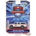 (Green Machine) NYC EMS - 1991 GMC Suburban - Hobby Exclusive - 1/64 Greenlight - 30446GR