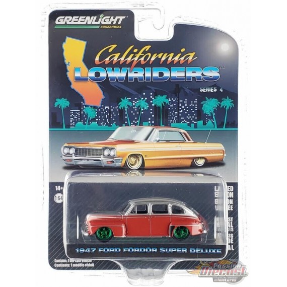 (Green Machine) 1947 Ford Fordor Super Deluxe - California Lowriders Series 4 - 1/64 Greenlight - 63050 AGR