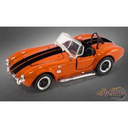 (Preorder) 1965 SHELBY COBRA 427 S/C - ORANGE W/ BANDE NOIR - Shelby Collectibles 1/64 -SC-705-O