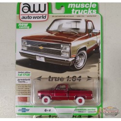 CHASE CAR 1983 Chevy Silverado 10 Pickup Bronze et Brun 2 Tons  - Auto World 1/64 - AWSP074 AGR