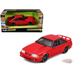 1993 Ford Mustang SVT Cobra - Red - Classic Muscle Design - Maisto 1/24 - 32549 RD - Passion Diecast