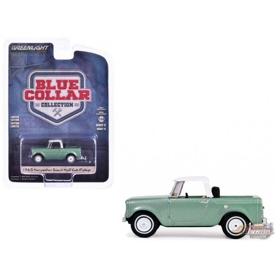 1965 Harvester Scout Half Cab Pickup - Blue Collar Collection Series 13 - 1/64 Greenlight - 35280 A