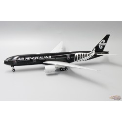 Air New Zealand Boeing 777-300ER "All Blacks White Nose" / ZK-OKH / JC Wings 1:200 - XX2280