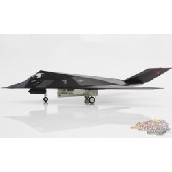Lockheed F-117A Nighthawk / USAF Dark Knights, no. 88-0841, Tonopah Test Range, NV 2021 / Hobby Master 1:72 HA5812