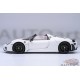 Porsche 918 Spyder Weissach Package (Blanc avec intérieur rouge) - Autoart 1/18 - 77920 - Passion Diecast 