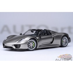 Porsche 918 Spyder Weissach Package (Argent liquide métallique) - Autoart 1/18 - 77922 - Passion Diecast 