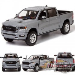 2019 Ram 1500 Laramie Crew Cab - Grey - Timeless Legends - Motormax 1-27 - 79357 GRY - Passion Diecast 