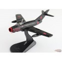 (Free shipping) Mikoyan-Gurevich MiG-15 Fagot / Combat Air Museum, Red 1016 / Hobby Master 1:72 HA2422