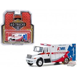 2013 International Durastar Ambulance  .D. Trucks Series 14- Greenlight  1/64 33140B