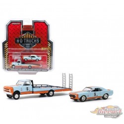 1967 Chevrolet C-30 Ramp Truck with  Camaro Gulf Oil  - H.D. Trucks  Series 18  1/64 Greenlight 33170 A - Passion Diecast 