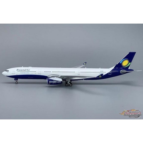 Rwandair Airbus A330-300 / 9XR-WP / Phoenix Wings 1:400 - 11943