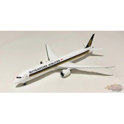 Singapore Airlines Boeing 787-10 Dreamliner / 9V-SCY / Phoenix Wings 1:400 - 04605