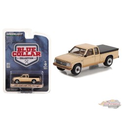 1983 Chevrolet S-10 Durango avec couvre-lit - Blue Collar Collection Series 11 - 1/64 Greenlight - 35240 C Passion Diecast