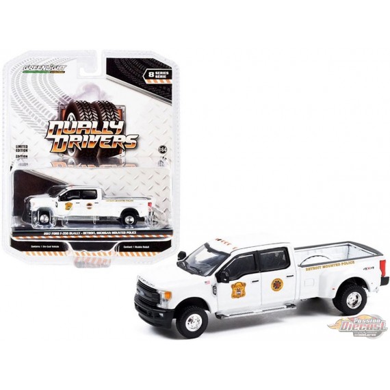 2017 Ford F-350 Dually - Detroit, Michigan Mounted Police - Dually Drivers 8 - Greenlight 1/64 - 46080 D - Passion Diecast