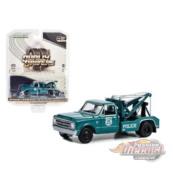 New York City Police Department - 1967 Chevrolet C-30 Dually Wrecker - Dually Drivers Series 12 - 1/64 Greenlight - 46120 A
